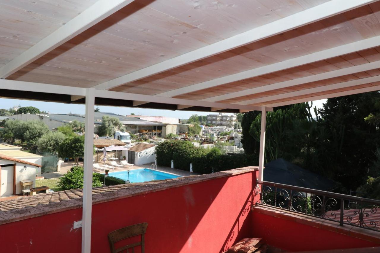 Casa Di Lu' Villa ฟลอริเดีย ภายนอก รูปภาพ