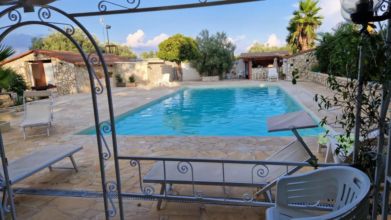 Casa Di Lu' Villa ฟลอริเดีย ภายนอก รูปภาพ