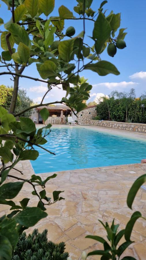 Casa Di Lu' Villa ฟลอริเดีย ภายนอก รูปภาพ