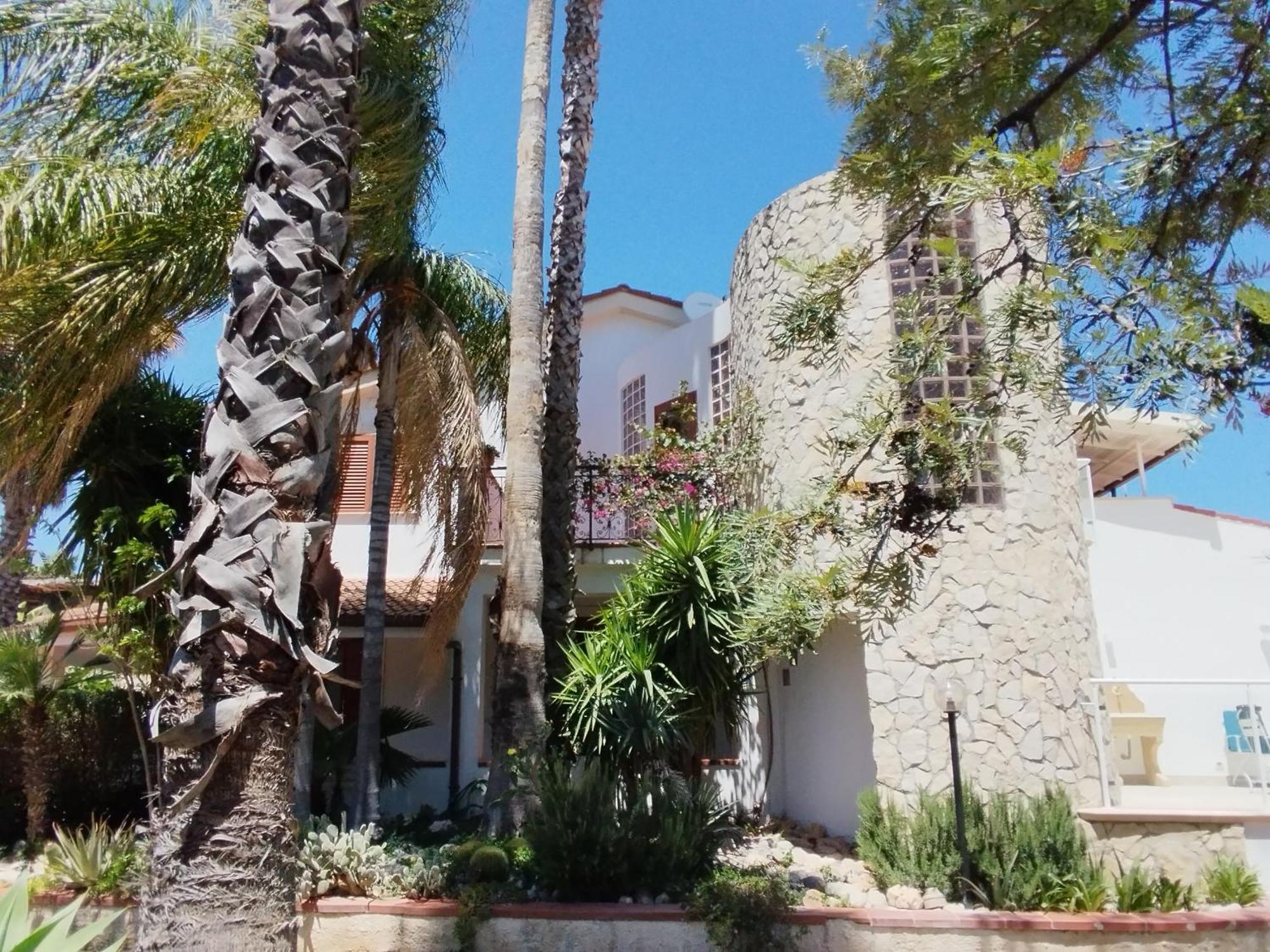 Casa Di Lu' Villa ฟลอริเดีย ภายนอก รูปภาพ